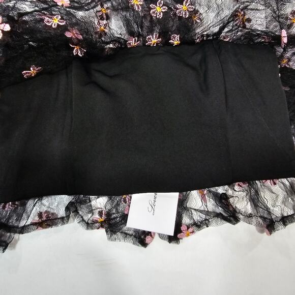 Lovers and Friends Juliana Top in Black and Pink XXS - Picture 5 of 12